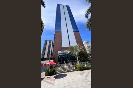 Studio à venda com 57m², 1 quarto e 1 vagaVista