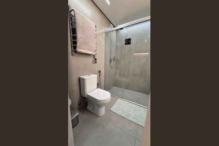 Studio à venda com 57m², 1 quarto e 1 vagaBanheiro