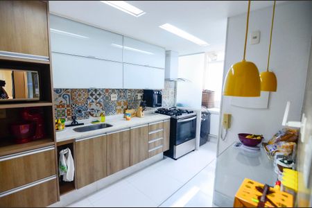 Apartamento à venda com 109m², 3 quartos e 1 vagaCozinha