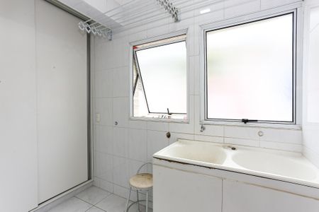 Casa para alugar com 70m², 1 quarto e 1 vagaÁrea de Serviço