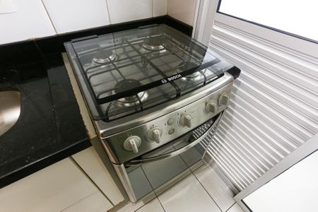 Apartamento à venda com 51m², 2 quartos e 1 vagaCozinha - Fogão