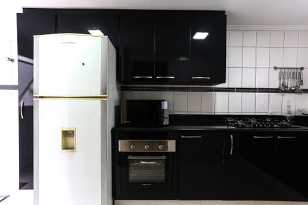 Casa para alugar com 70m², 2 quartos e 1 vaga Casa para alugar com 70m², 2 quartos e 1 vagaCozinha