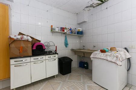 Casa para alugar com 70m², 2 quartos e 1 vaga Casa para alugar com 70m², 2 quartos e 1 vagaÁrea de Serviço
