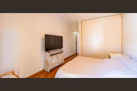 Foto 10 de casa à venda com 3 quartos, 300m² em Santo Amaro, São Paulo