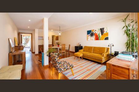 Foto 02 de casa à venda com 3 quartos, 300m² em Santo Amaro, São Paulo