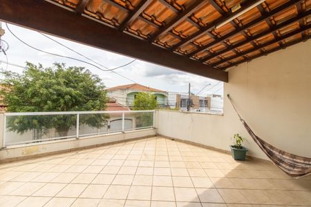 Casa à venda com 187m², 3 quartos e 2 vagas Casa à venda com 187m², 3 quartos e 2 vagasVaranda da Suíte