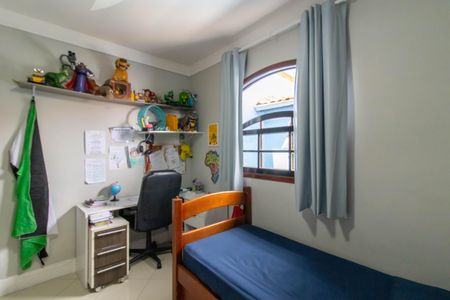 Casa à venda com 187m², 3 quartos e 2 vagas Casa à venda com 187m², 3 quartos e 2 vagasQuarto 2