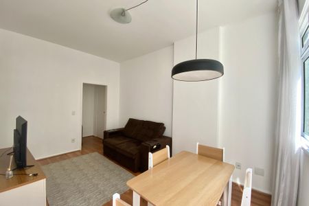Apartamento à venda com 67m², 2 quartos e sem vaga Apartamento à venda com 67m², 2 quartos e sem vagaSala