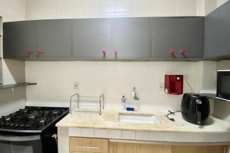 Apartamento à venda com 67m², 2 quartos e sem vaga Apartamento à venda com 67m², 2 quartos e sem vagaCozinha