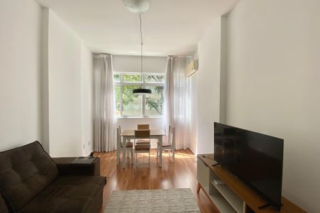 Apartamento à venda com 67m², 2 quartos e sem vaga Apartamento à venda com 67m², 2 quartos e sem vagaSala