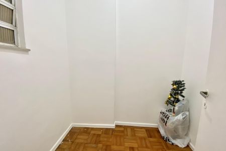 Apartamento à venda com 67m², 2 quartos e sem vaga Apartamento à venda com 67m², 2 quartos e sem vagaQuarto de Serviço