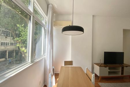 Apartamento à venda com 67m², 2 quartos e sem vaga Apartamento à venda com 67m², 2 quartos e sem vagaSala