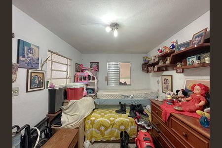 Casa à venda com 157m², 3 quartos e 2 vagas Casa à venda com 157m², 3 quartos e 2 vagasSuíte externa