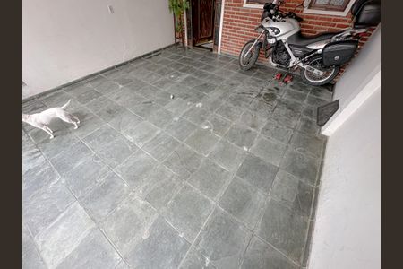 Casa à venda com 157m², 3 quartos e 2 vagas Casa à venda com 157m², 3 quartos e 2 vagasGaragem