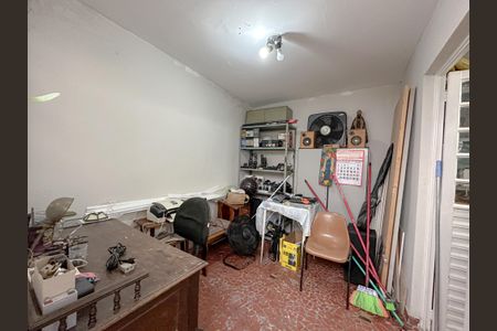 Casa à venda com 157m², 3 quartos e 2 vagas Casa à venda com 157m², 3 quartos e 2 vagasDepósito