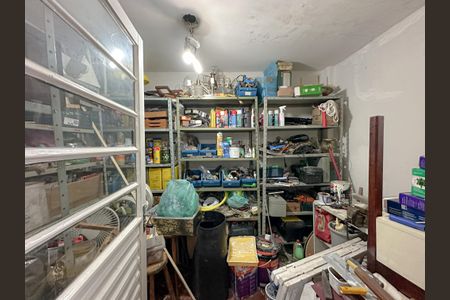 Casa à venda com 157m², 3 quartos e 2 vagas Casa à venda com 157m², 3 quartos e 2 vagasDepósito