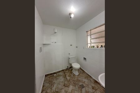 Casa à venda com 157m², 3 quartos e 2 vagas Casa à venda com 157m², 3 quartos e 2 vagasBanheiro Suíte externa