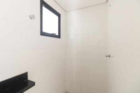 Apartamento à venda com 68m², 3 quartos e 1 vaga Apartamento à venda com 68m², 3 quartos e 1 vagaBanheiro Social