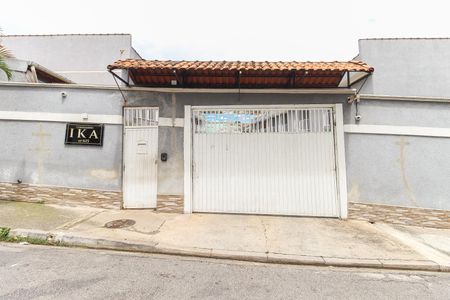 Casa de condomínio à venda com 71m², 2 quartos e 1 vagaFachada