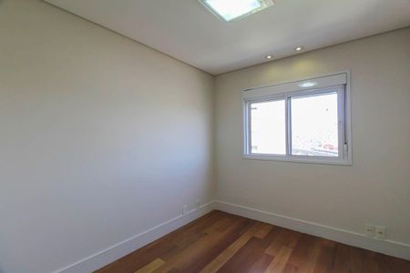 Apartamento à venda com 130m², 3 quartos e 2 vagas Apartamento à venda com 130m², 3 quartos e 2 vagasQuarto 1