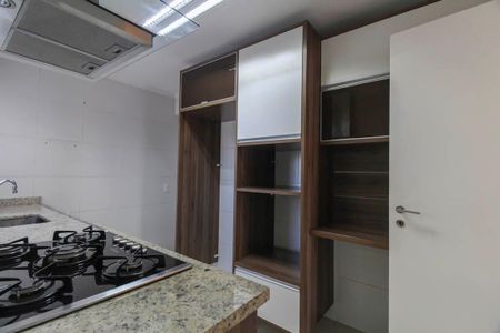 Apartamento à venda com 130m², 3 quartos e 2 vagas Apartamento à venda com 130m², 3 quartos e 2 vagasCozinha