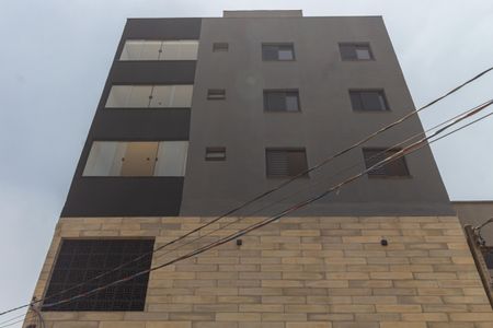 Apartamento à venda com 31m², 1 quarto e sem vaga Apartamento à venda com 31m², 1 quarto e sem vagaFachada
