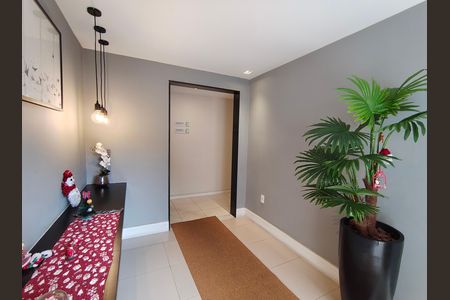 Apartamento à venda com 46m², 2 quartos e 1 vaga Apartamento à venda com 46m², 2 quartos e 1 vagaHall Social