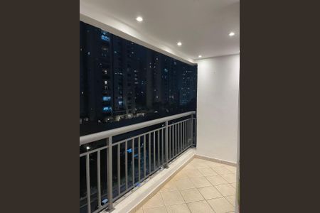 Apartamento à venda com 69m², 2 quartos e 2 vagasFoto 02