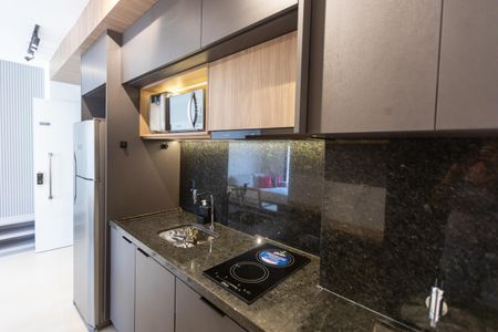 Cozinha de kitnet/studio para alugar com 1 quarto, 43m² em Centro, Campinas