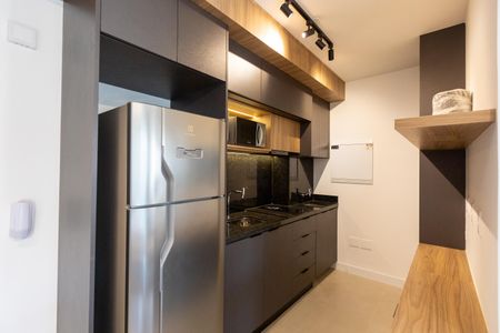 Cozinha de kitnet/studio para alugar com 1 quarto, 43m² em Centro, Campinas
