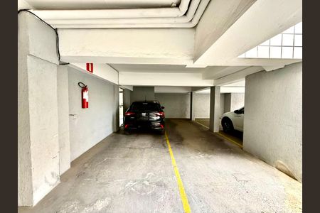 Apartamento à venda com 107m², 4 quartos e 2 vagas Apartamento à venda com 107m², 4 quartos e 2 vagasGaragem