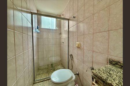 Apartamento à venda com 107m², 4 quartos e 2 vagas Apartamento à venda com 107m², 4 quartos e 2 vagasBanheiro