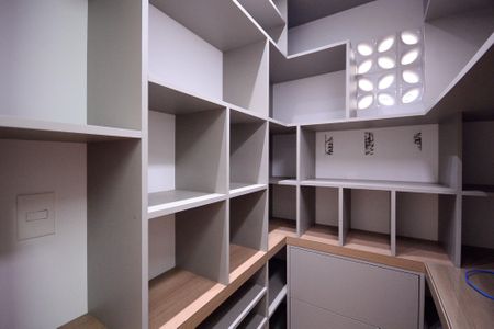 Apartamento à venda com 87m², 3 quartos e 2 vagasEscritório 