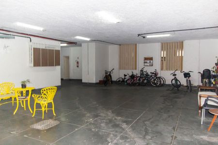 Apartamento à venda com 65m², 2 quartos e 1 vaga