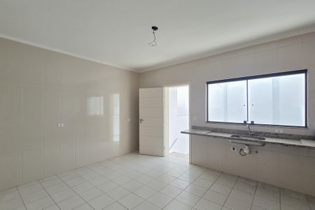 Casa à venda com 192m², 3 quartos e 4 vagas Casa à venda com 192m², 3 quartos e 4 vagasCozinha