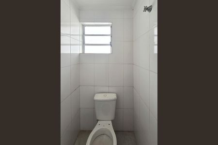 Casa à venda com 192m², 3 quartos e 4 vagas Casa à venda com 192m², 3 quartos e 4 vagasBanheiro de serviço