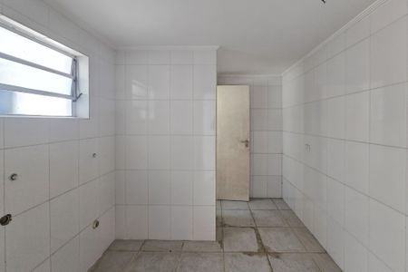 Casa à venda com 192m², 3 quartos e 4 vagas Casa à venda com 192m², 3 quartos e 4 vagasÁrea de Serviço