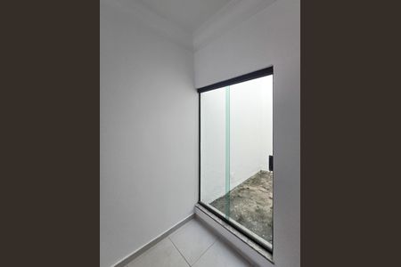 Casa à venda com 192m², 3 quartos e 4 vagas Casa à venda com 192m², 3 quartos e 4 vagasSala