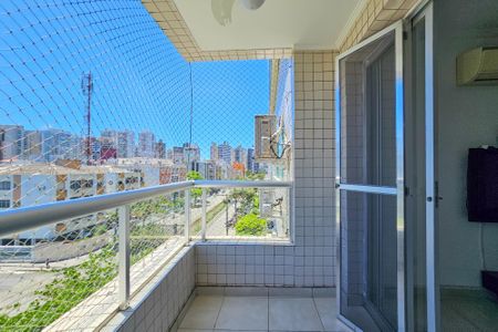 Apartamento para alugar com 100m², 4 quartos e 1 vagavaranda
