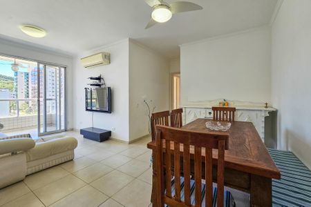 Sala de apartamento para alugar com 3 quartos, 90m² em Jardim Las Palmas, Guarujá