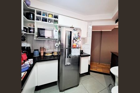 Cozinha de apartamento à venda com 2 quartos, 52m² em Bandeiras, Osasco