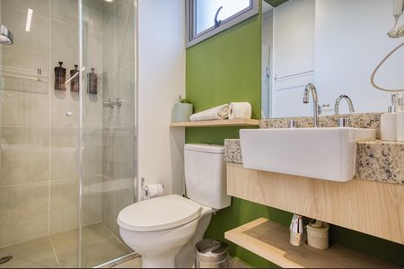 Banheiro de apartamento para alugar com 1 quarto, 23m² em Indianópolis, São Paulo