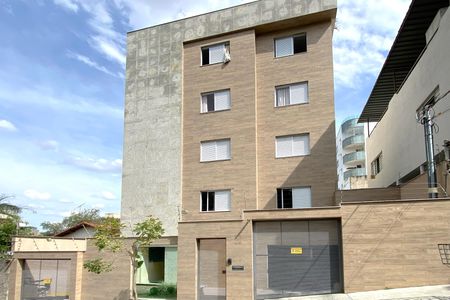 Apartamento à venda com 150m², 2 quartos e 3 vagasFachada