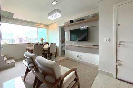 Apartamento à venda com 150m², 2 quartos e 3 vagasSala