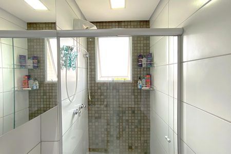 Apartamento à venda com 150m², 2 quartos e 3 vagasBanheiro da Suíte 1