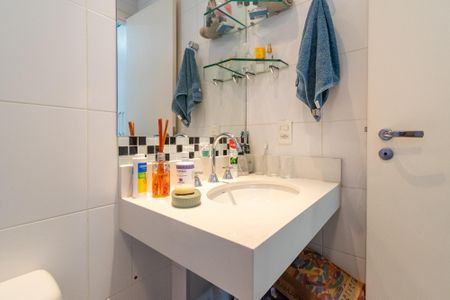 Apartamento à venda com 116m², 3 quartos e 2 vagasBanheiro da Suíte 3