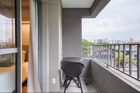 Varanda de apartamento para alugar com 1 quarto, 23m² em Indianópolis, São Paulo