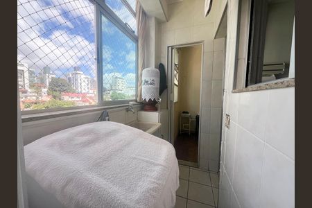 Apartamento para alugar com 60m², 2 quartos e 1 vagaÁrea de Serviço