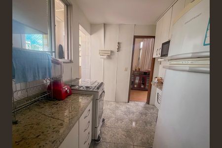 Apartamento para alugar com 60m², 2 quartos e 1 vagaCozinha