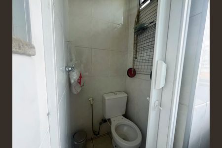 Apartamento para alugar com 60m², 2 quartos e 1 vagaBanheiro de serviço